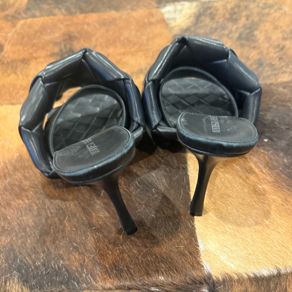 Bottega Veneta Lido Mules - Black - Picture 4 of 6